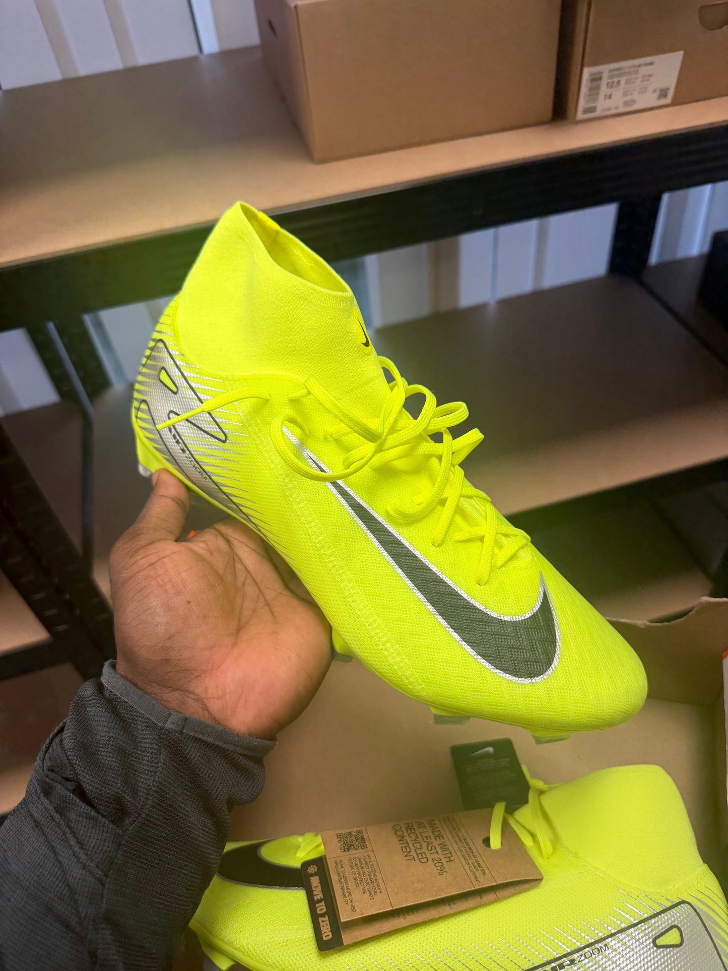 AIR ZOOM VOLT