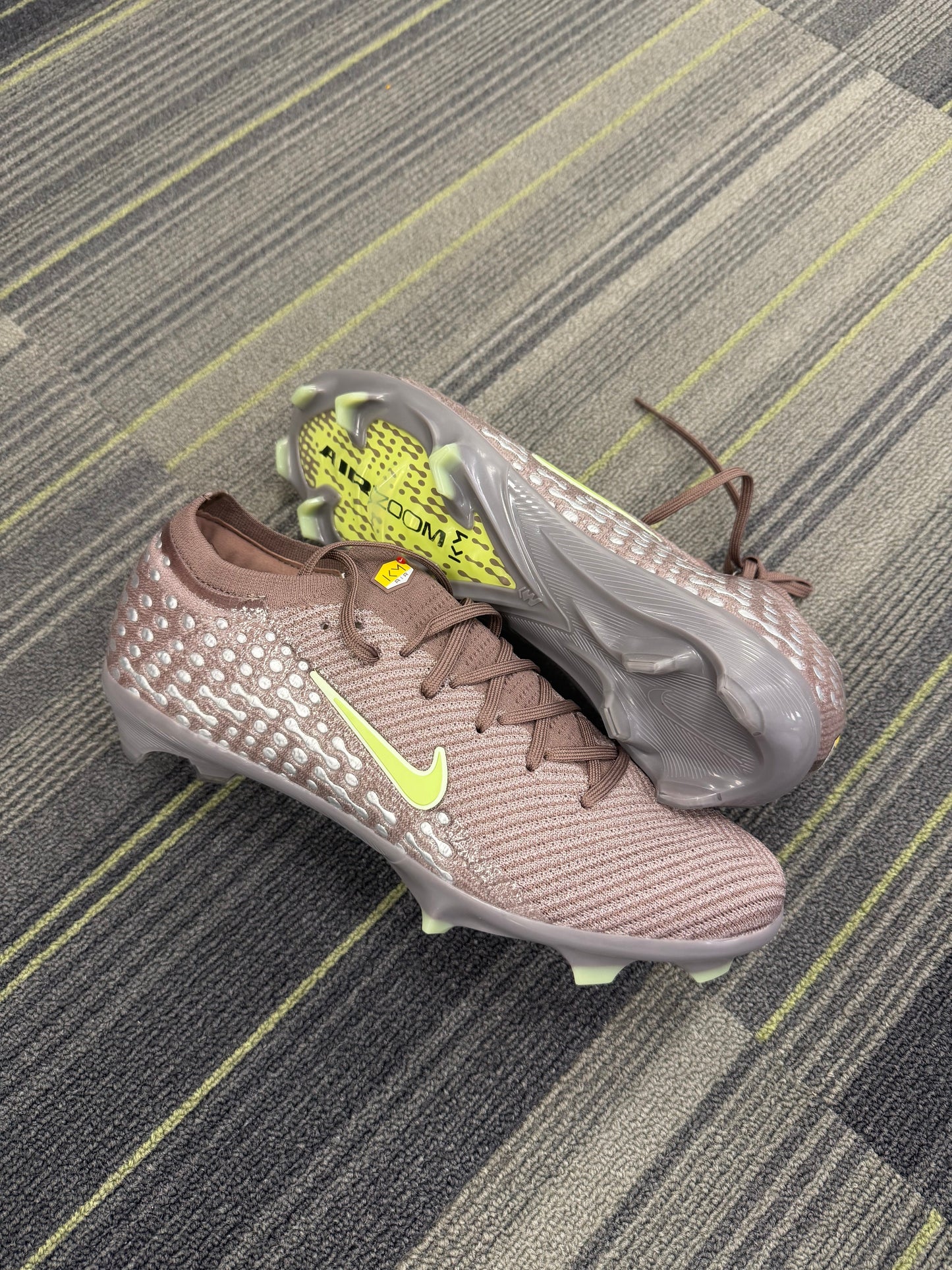 KM MERCURIAL
